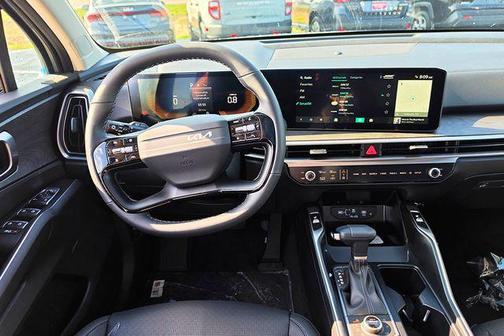 Ivory 2026 Kia Sorento EX
