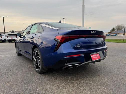 2025 Kia K5 GT-Line
