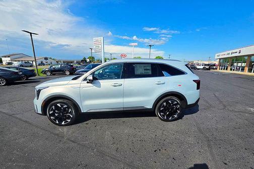 Ivory 2026 Kia Sorento EX