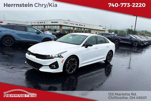 Glacial White Pearl 2022 Kia K5 GT-Line