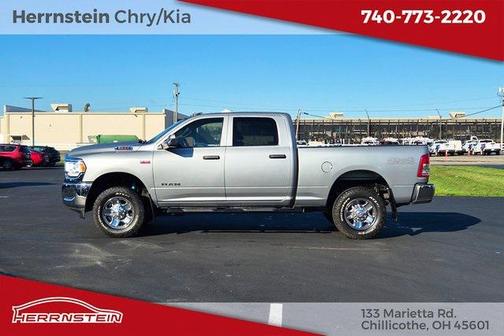 2021 RAM 2500 Tradesman Crew Cab 4x4 6'4' Box
