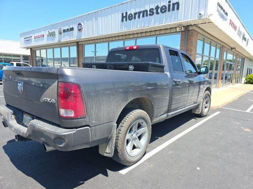 Deep Cherry Red Crystal Pearlcoat 2014 RAM 1500 Tradesman/Express