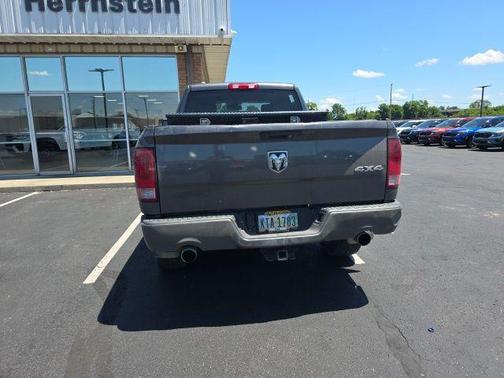 Deep Cherry Red Crystal Pearlcoat 2014 RAM 1500 Tradesman/Express