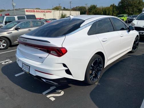 2023 Kia K5 GT-Line
