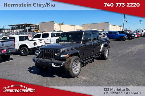 Granite Crystal Metallic Clearcoat 2022 Jeep Gladiator Sport S