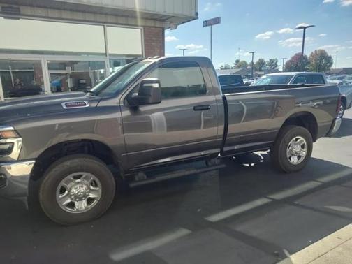2025 RAM 3500 Tradesman Regular Cab 4x4 8' Box