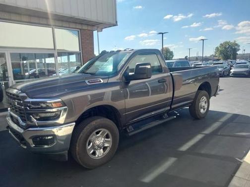 2025 RAM 3500 Tradesman Regular Cab 4x4 8' Box