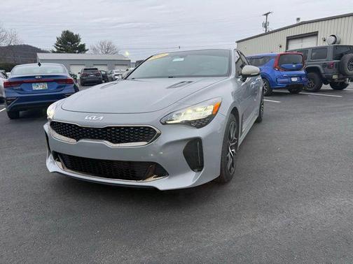 2022 Kia Stinger GT-Line