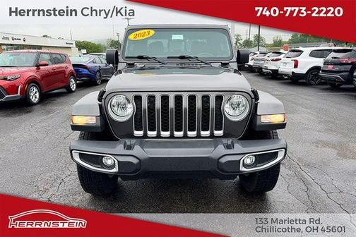 2023 Jeep Gladiator Overland