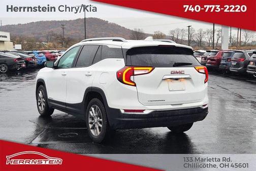 2024 GMC Terrain SLT