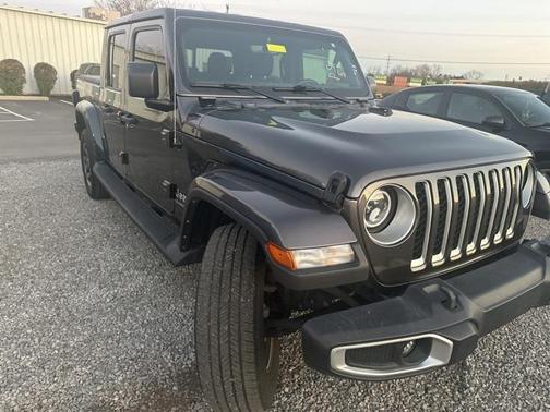 2021 Jeep Gladiator Overland