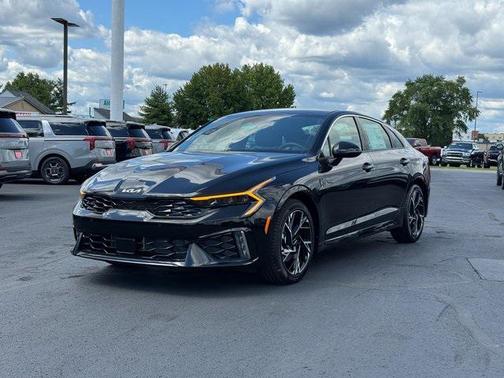 2026 Kia K5 GT-Line