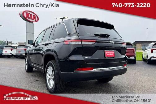 2025 Jeep Grand Cherokee Laredo
