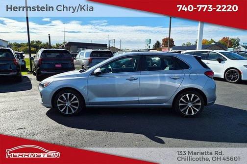 2020 Hyundai Elantra GT Base