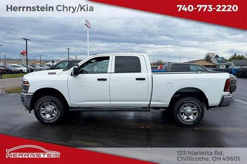 2026 RAM 2500 Tradesman Crew Cab 4x4 6'4' Box