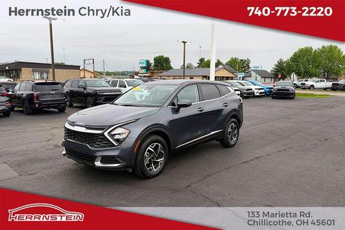 Gravity Gray 2023 Kia Sportage LX