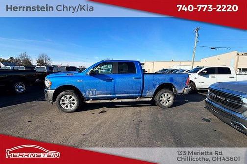 2020 RAM 2500 Big Horn Crew Cab 4X4 6'4' Box