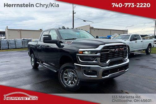 2026 RAM 2500 Tradesman Crew Cab 4x4 6'4' Box