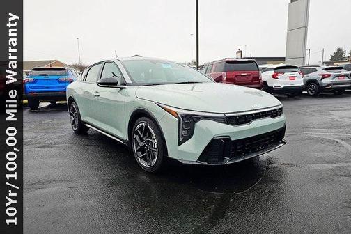 Morning Haze 2026 Kia K4 GT-Line Sedan