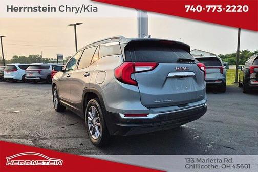 2024 GMC Terrain SLT