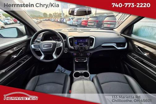 2024 GMC Terrain SLT