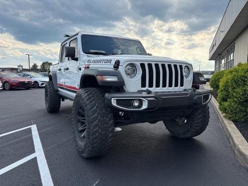 2023 Jeep Gladiator Sport