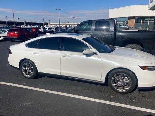 2024 Honda Accord EX 1.5T