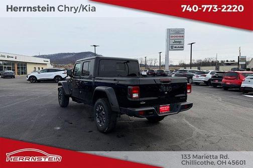 2026 Jeep Gladiator Sahara 4x4