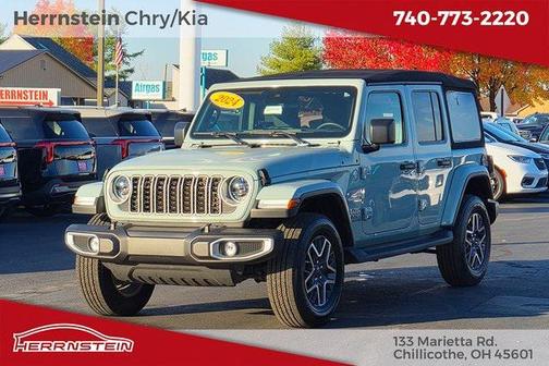 2024 Jeep Wrangler 4-Door Sahara 4x4