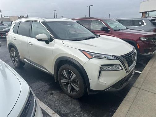 2023 Nissan Rogue SL