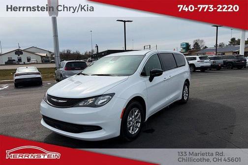 2026 Chrysler Voyager LX