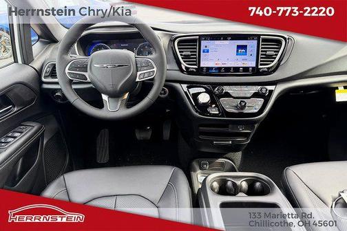 Bright White Clearcoat 2026 Chrysler Voyager LX