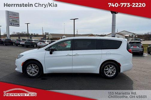 Bright White Clearcoat 2026 Chrysler Voyager LX