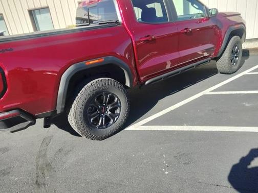 2024 GMC Canyon Elevation