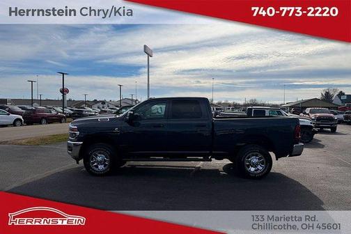 2026 RAM 2500 Tradesman Crew Cab 4x4 6'4' Box