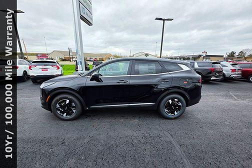 Black 2026 Kia Sportage LX