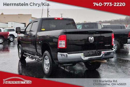 2024 RAM 2500 Tradesman Crew Cab 4x4 6'4' Box