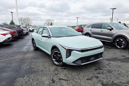 Morning Haze 2026 Kia K4 EX