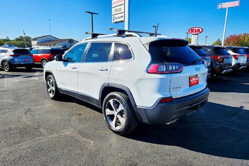 Bright White Clearcoat 2021 Jeep Cherokee Limited