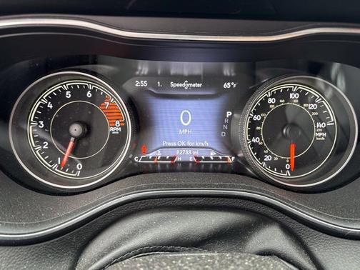 Bright White Clearcoat 2021 Jeep Cherokee Limited