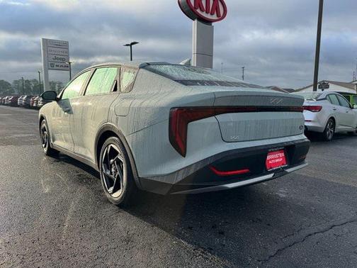 2025 Kia K4 EX