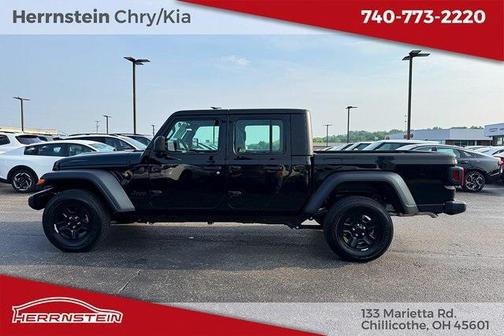 2025 Jeep Gladiator Sport