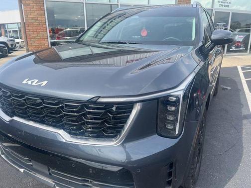 Gravity Grey 2024 Kia Sorento S