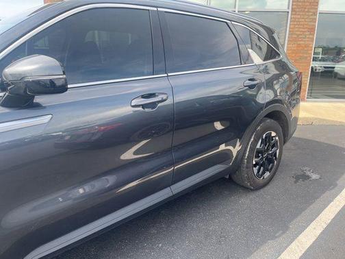 Gravity Grey 2024 Kia Sorento S
