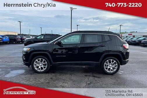 2024 Jeep Compass Latitude Lux