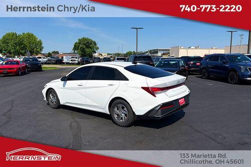 Serenity White 2024 Hyundai ELANTRA SE