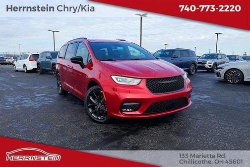 2026 Chrysler Pacifica L