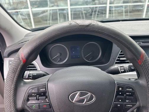 Phantom Black 2017 Hyundai SONATA SE