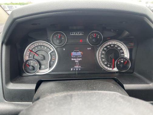 Patriot Blue Pearlcoat 2020 RAM 1500 Classic SLT