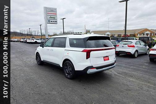 White Pearl 2026 Kia Carnival Hybrid EX